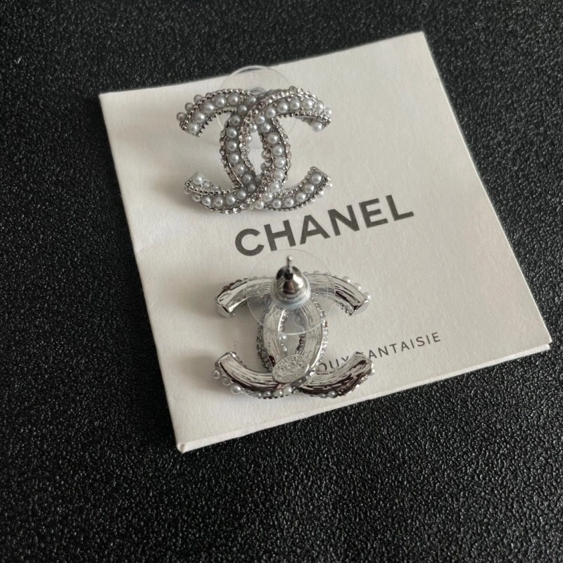 Chanel Earrings SmoothTexture 219545