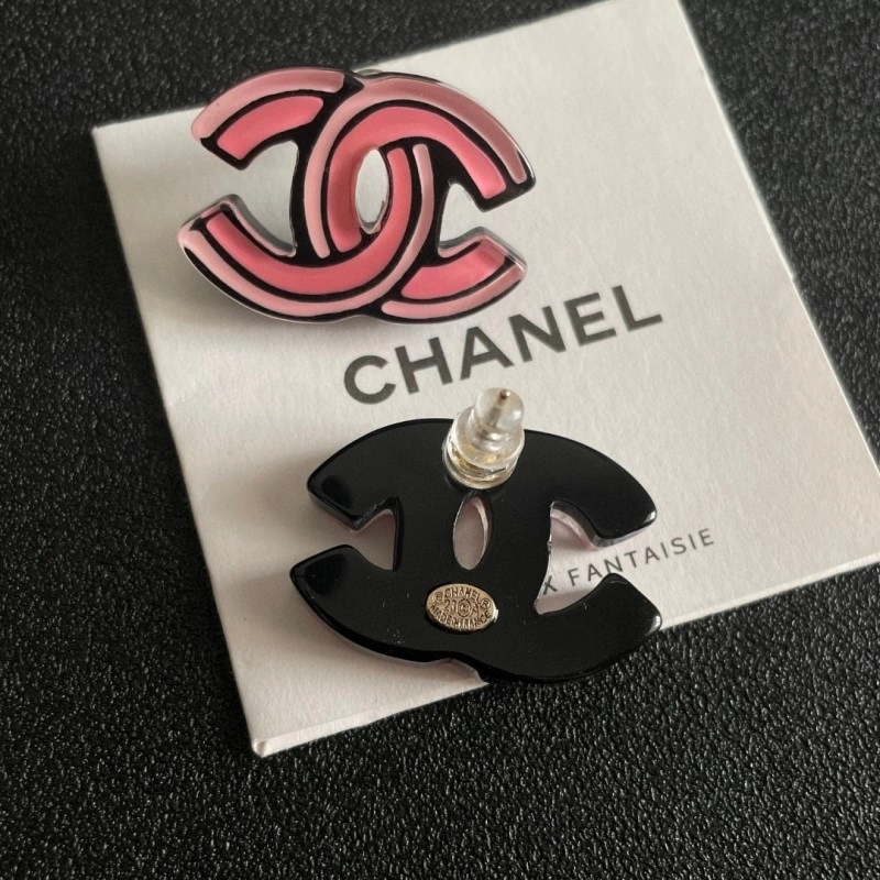 Sophisticated Chanel Earrings 219530