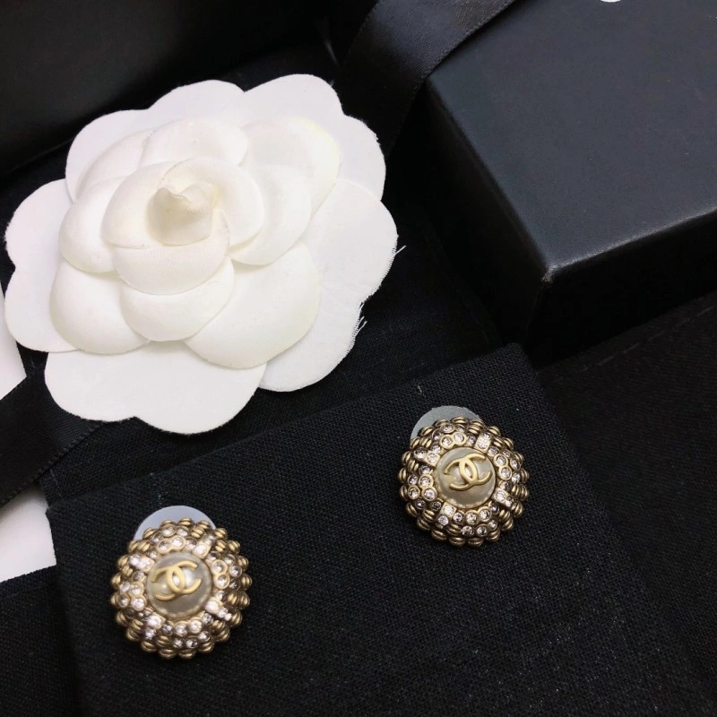 Chanel Earrings Minimalist 219508