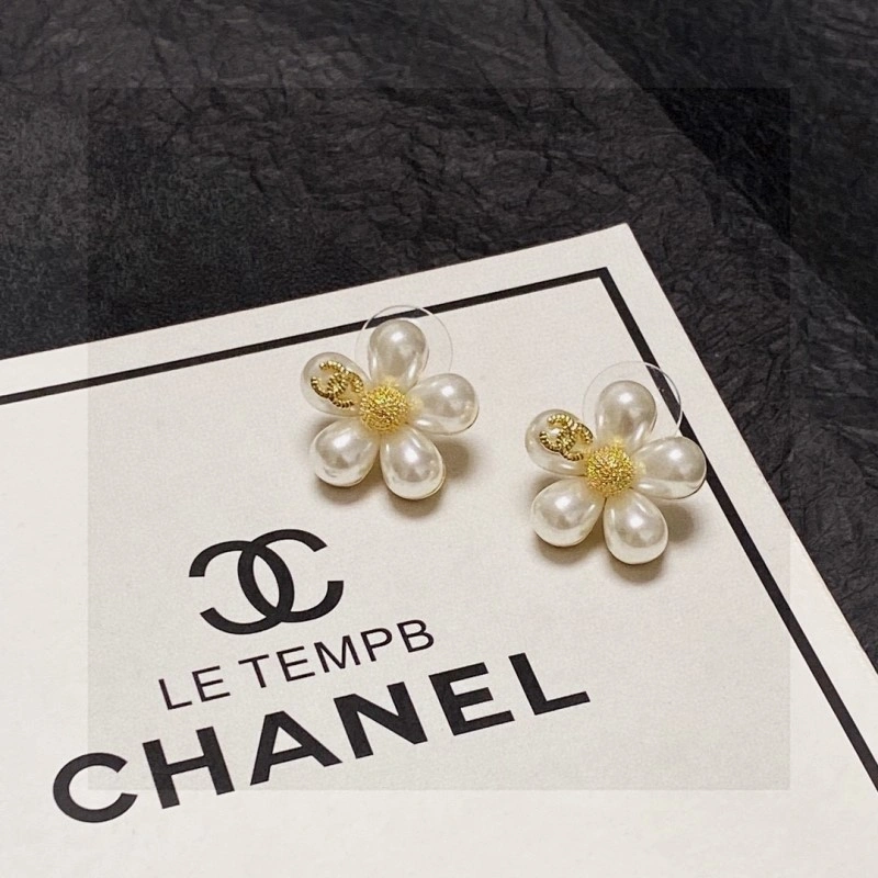 Practical Chanel Earrings 219491