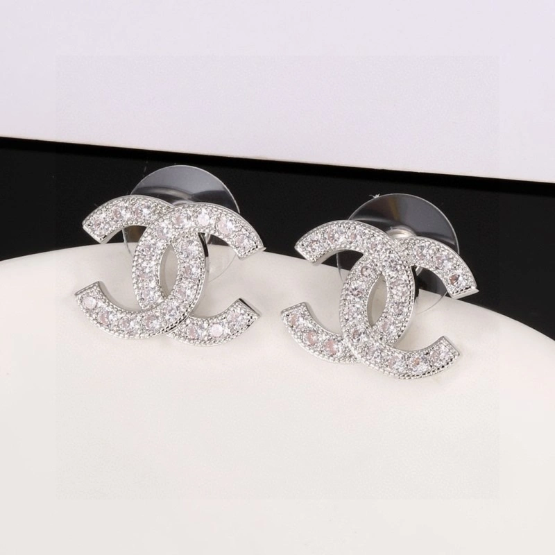 Versatile Chanel Earrings 219534