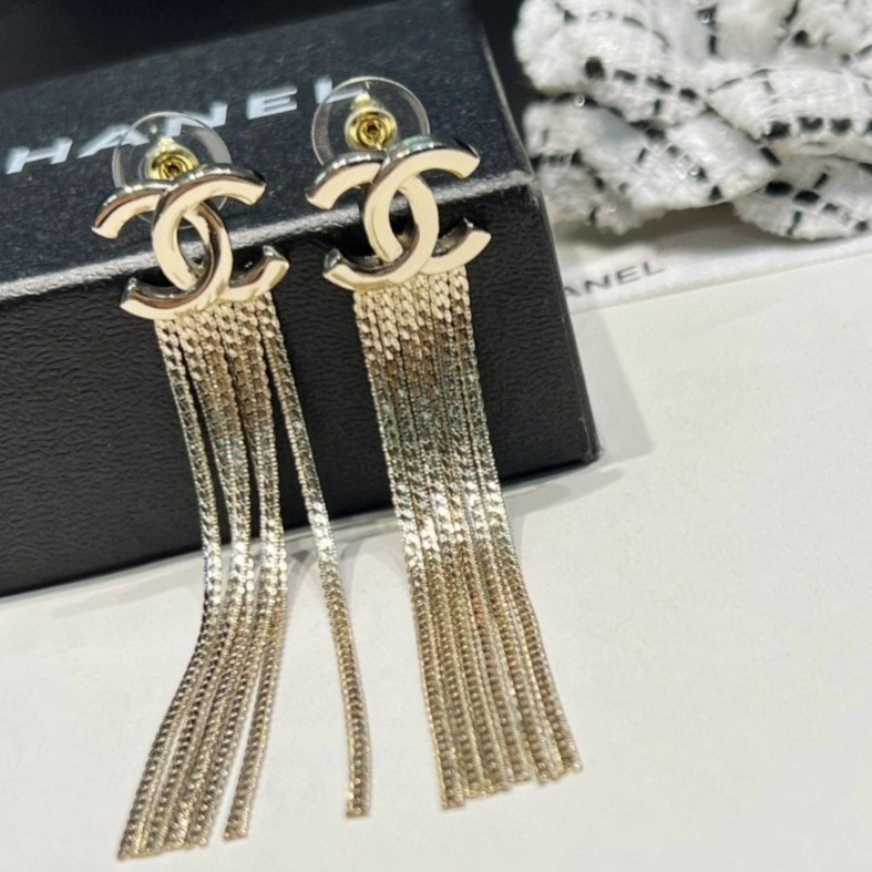 Tailored Chanel Earrings 219465