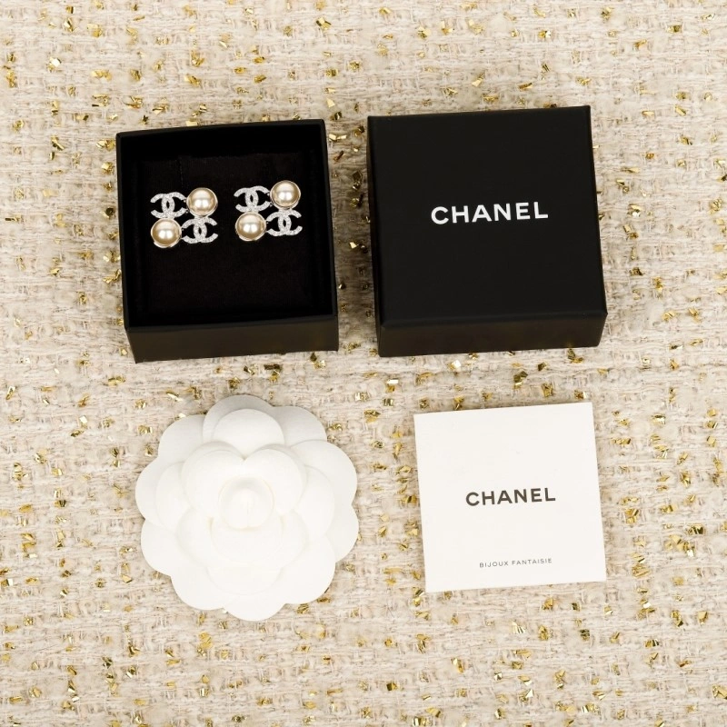 Chanel Earrings SoftTouch 219452