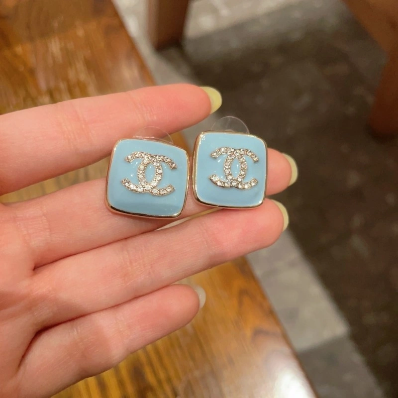 MoistureWicking Chanel Earrings 219443