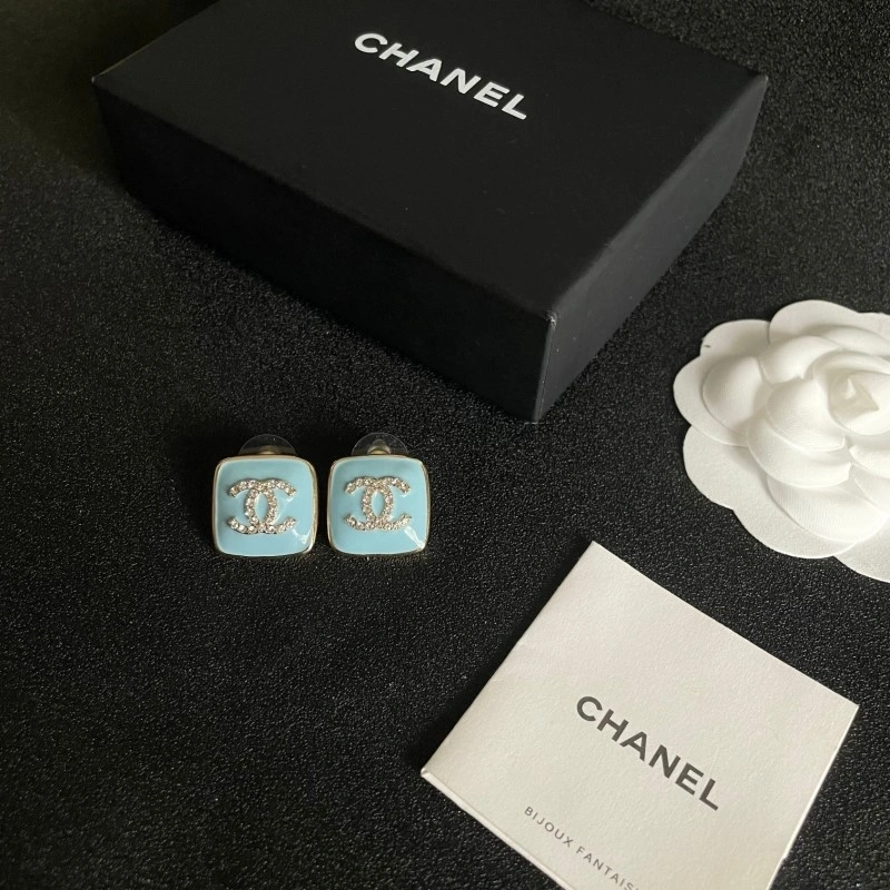 MoistureWicking Chanel Earrings 219443