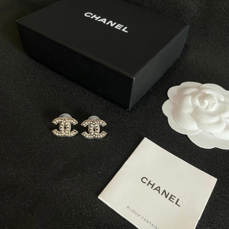 Chanel Earrings Practical 219438