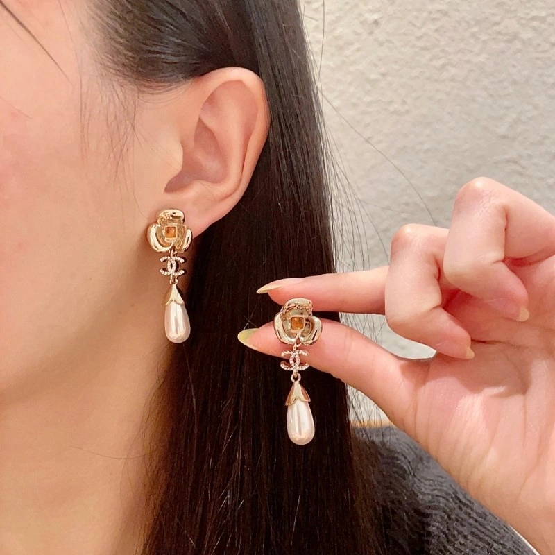 Practical Chanel Earrings 219428