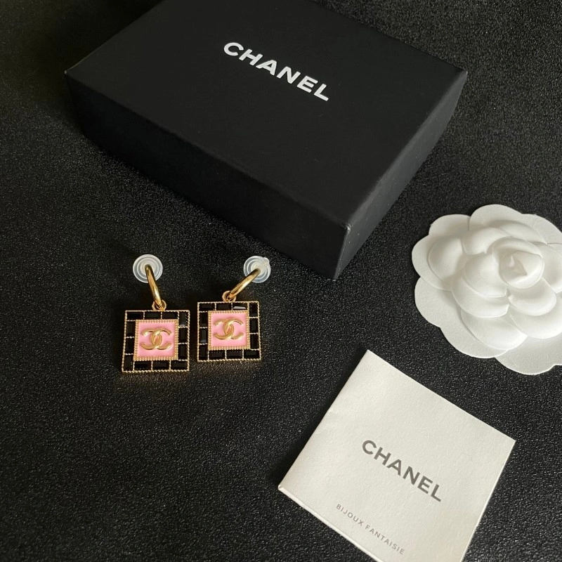 Chanel Earrings Elegant 219422