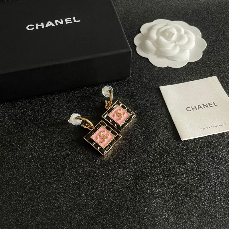 Chanel Earrings Elegant 219422