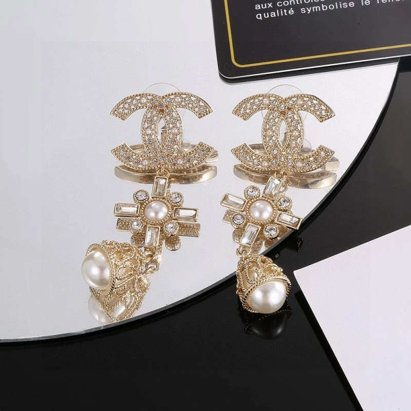 MoistureWicking Chanel Earrings 219423