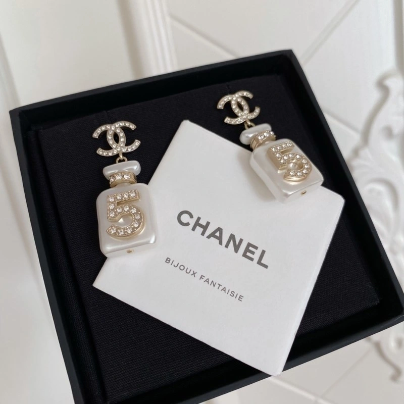 Chanel Earrings SmoothTexture 219419