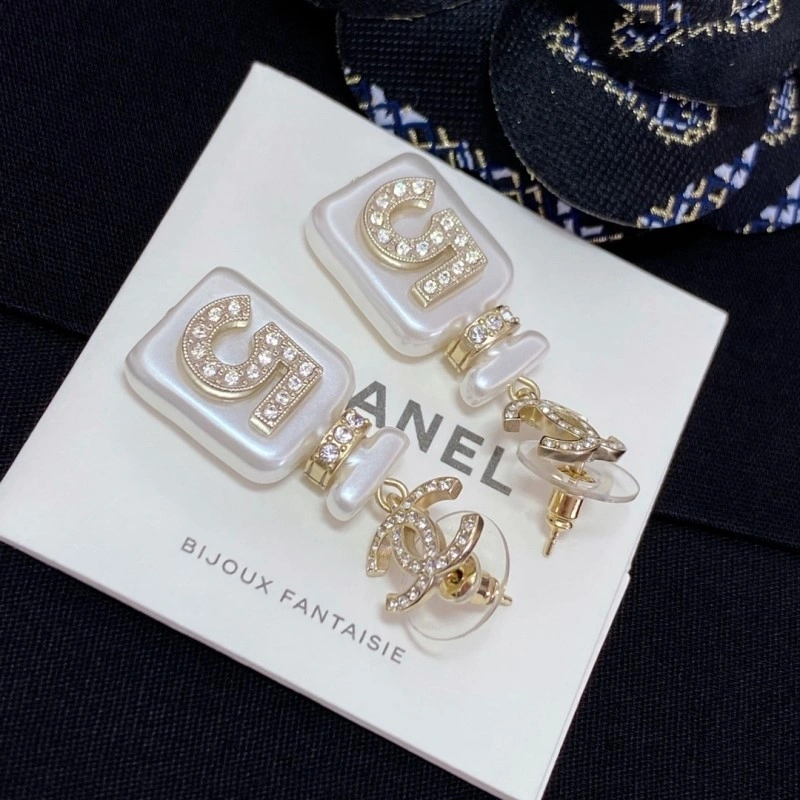 Chanel Earrings SmoothTexture 219419