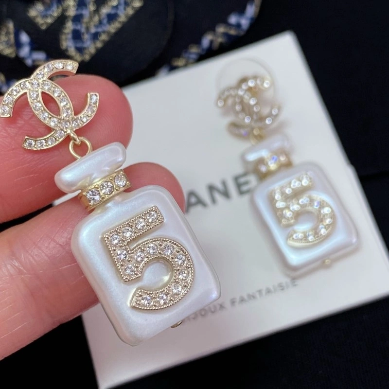 Chanel Earrings SmoothTexture 219419