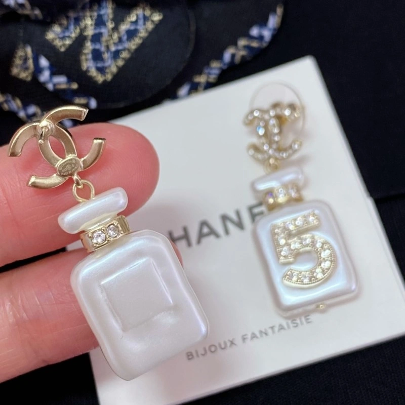 Chanel Earrings SmoothTexture 219419