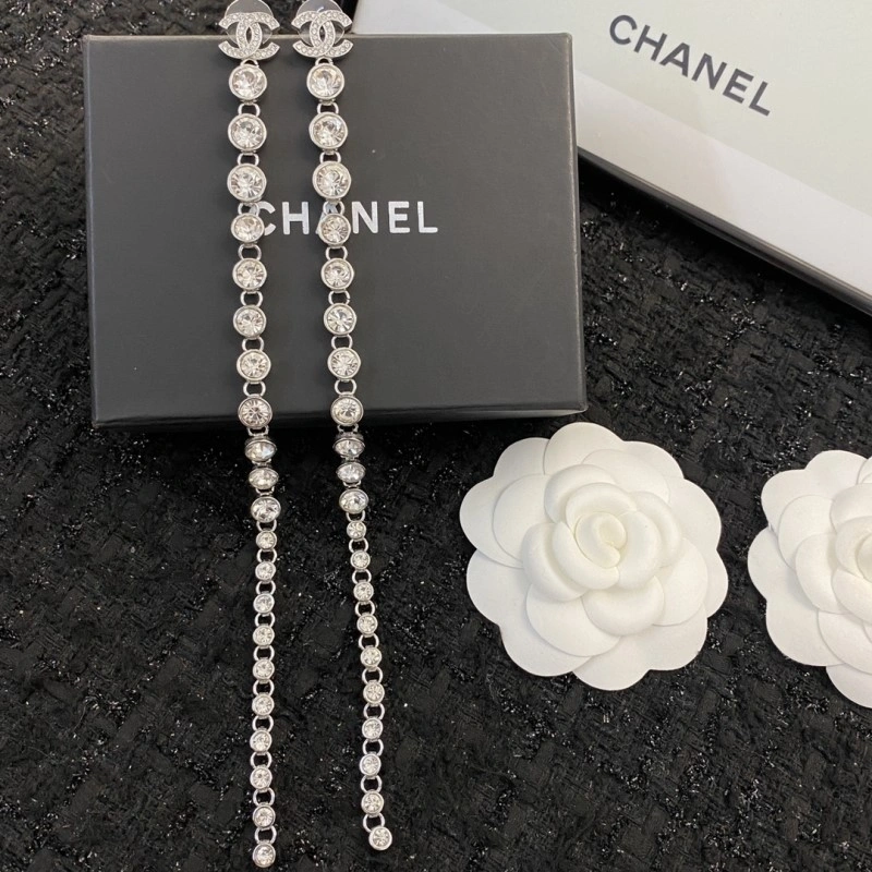 Chanel Earrings Lightweight 219413