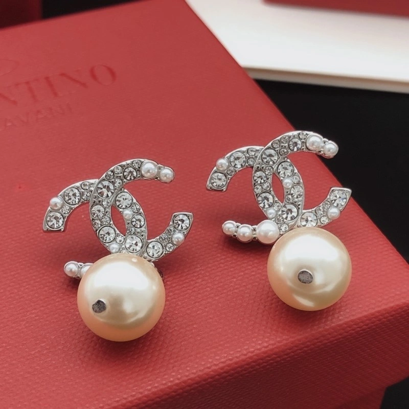 Durable Chanel Earrings 219393