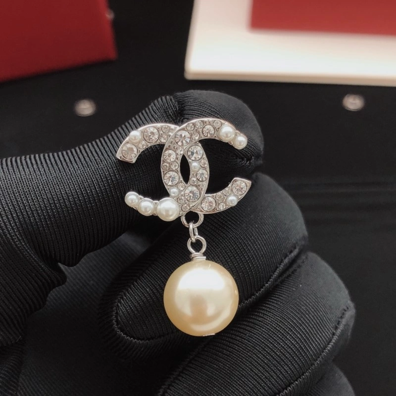 Durable Chanel Earrings 219393