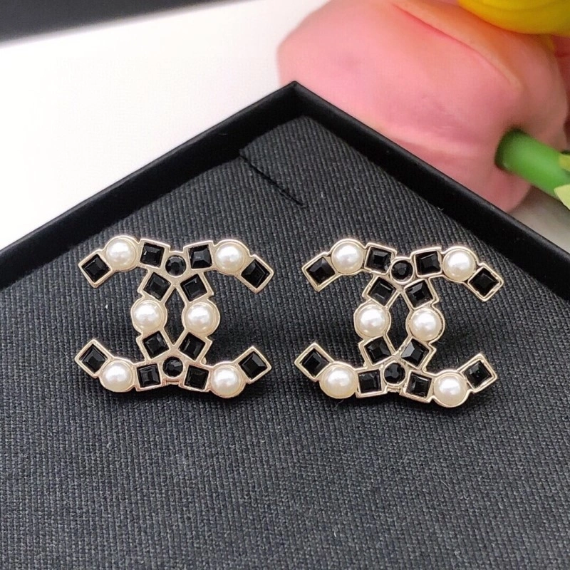 Chanel Earrings QuickDry 219400