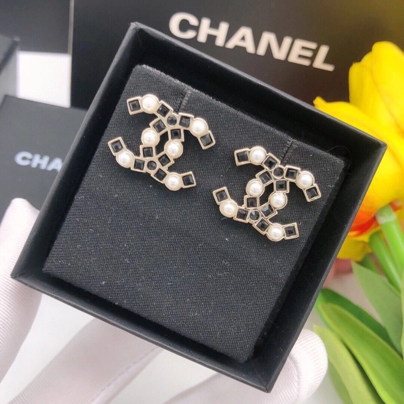 Chanel Earrings QuickDry 219400