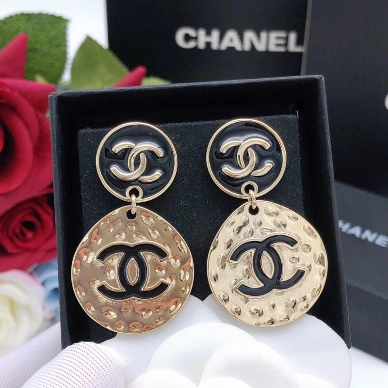 Chanel Earrings Fashionable 219399