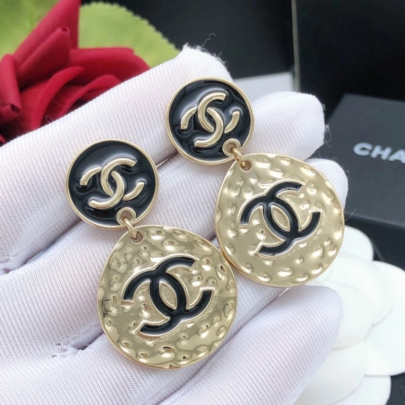 Chanel Earrings Fashionable 219399