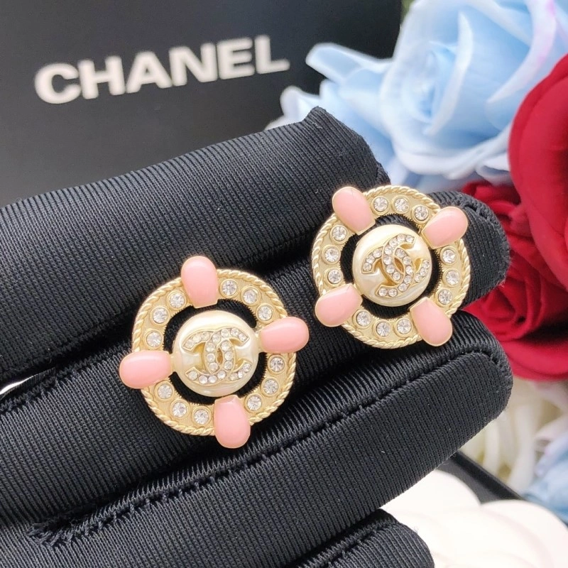 Lightweight Chanel Earrings 219454