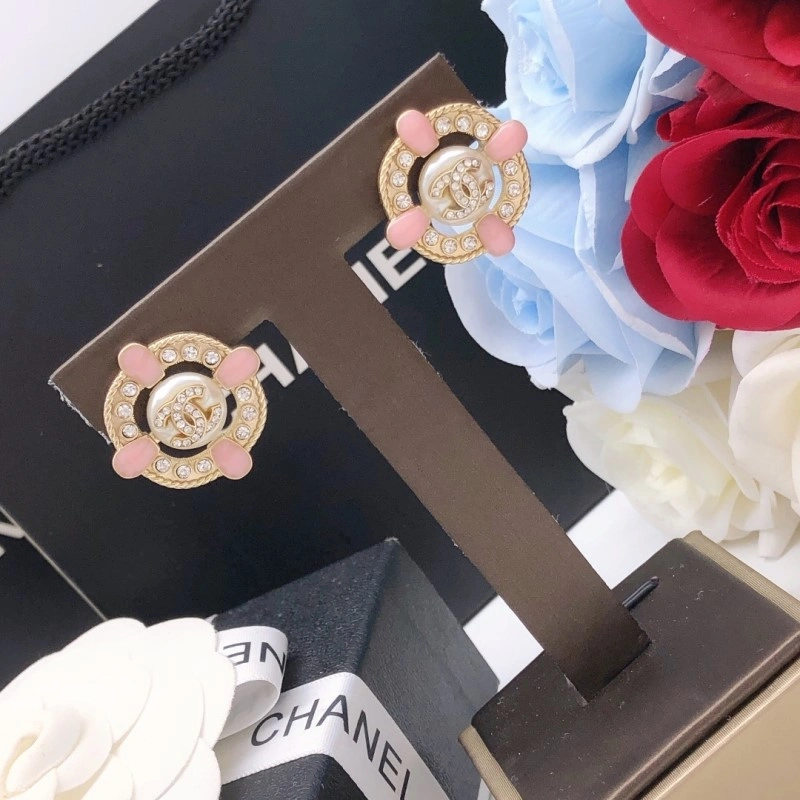 Lightweight Chanel Earrings 219454