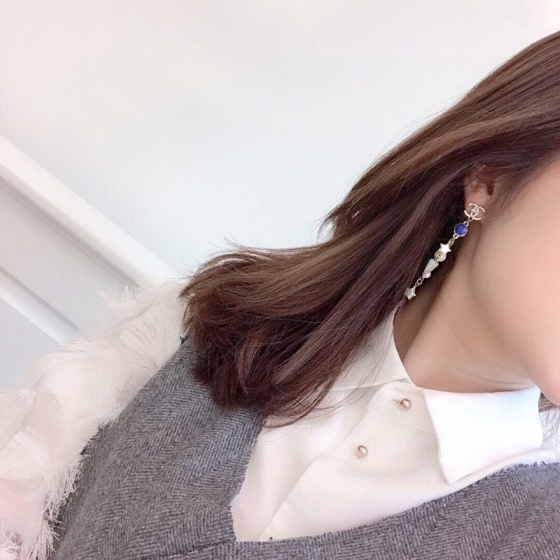 FashionForward Chanel Earrings 219387