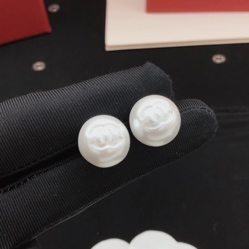 SmartChoice Chanel Earrings 219379