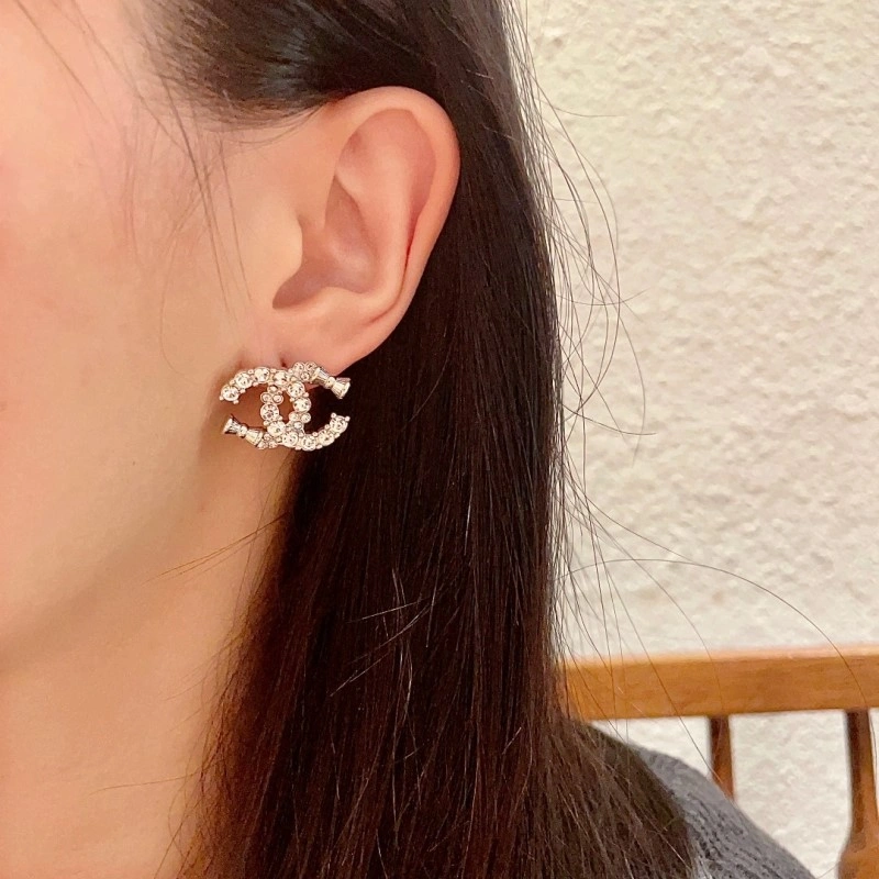 SmartChoice Chanel Earrings 219375