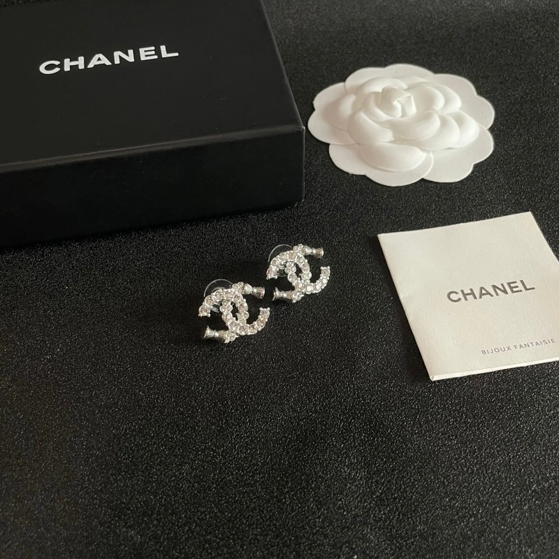 SmartChoice Chanel Earrings 219375