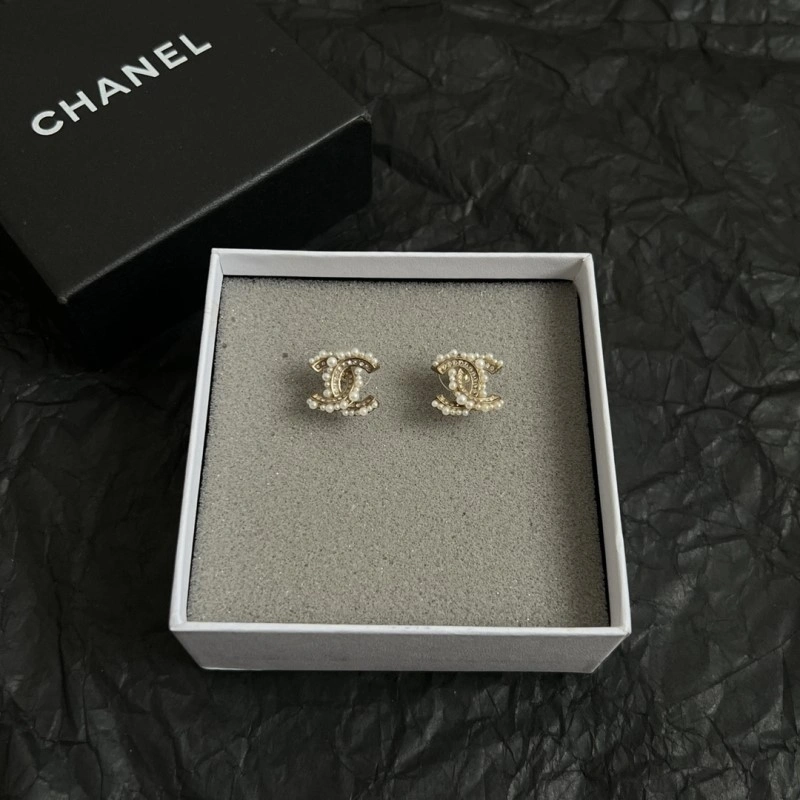 Durable Chanel Earrings 219349