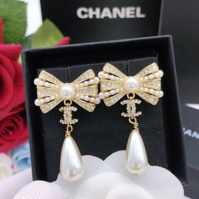 Chanel Earrings Youthful 219331