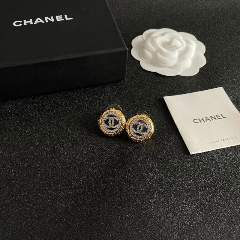 Chanel Earrings Sleek 219313