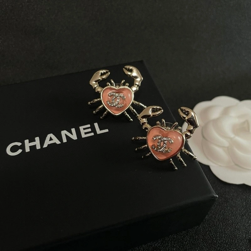 Chic Chanel Earrings 219319