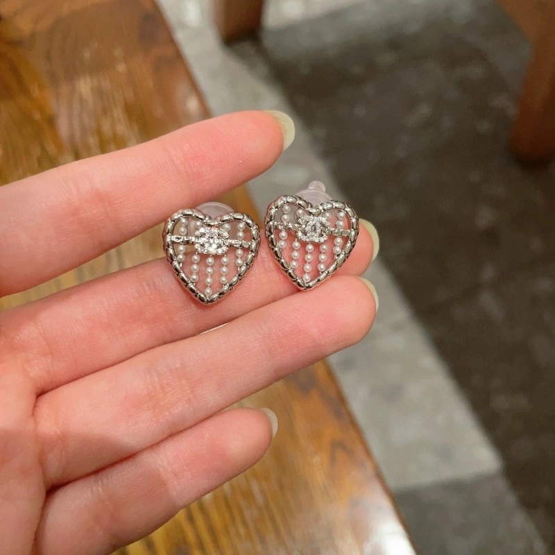 Chanel Earrings Resilient 219321