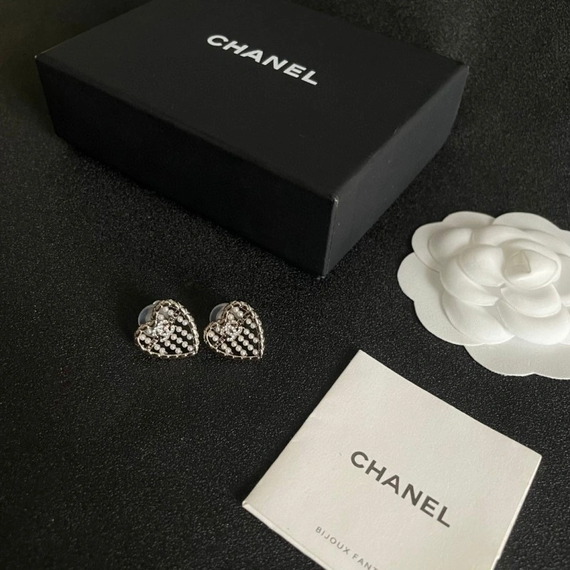 Chanel Earrings Resilient 219321