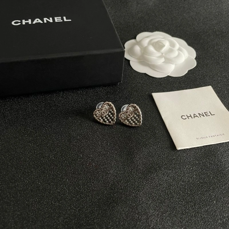 Chanel Earrings Resilient 219321