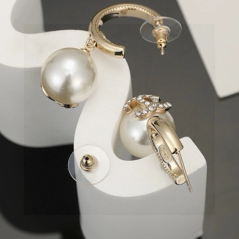 Durable Chanel Earrings 219315