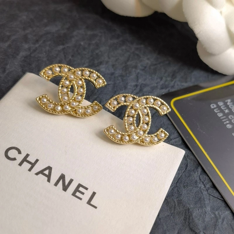 Chanel Earrings Modern 219300