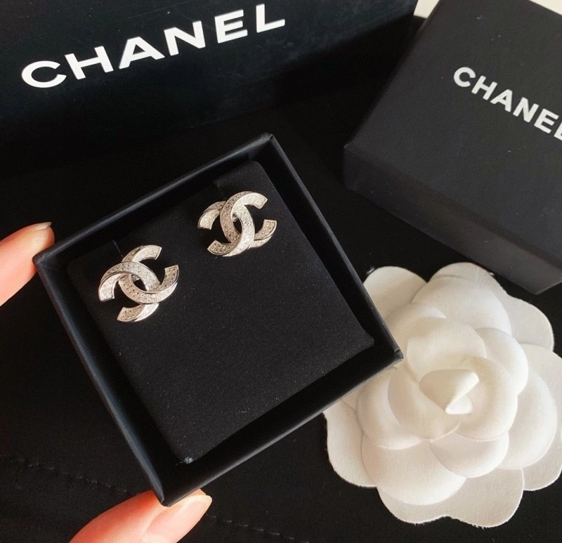 Chanel Earrings EasyMatch 219327