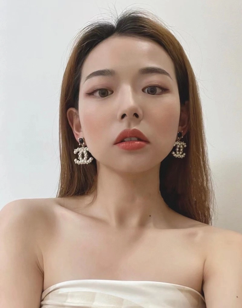 SunProtective Chanel Earrings 219304