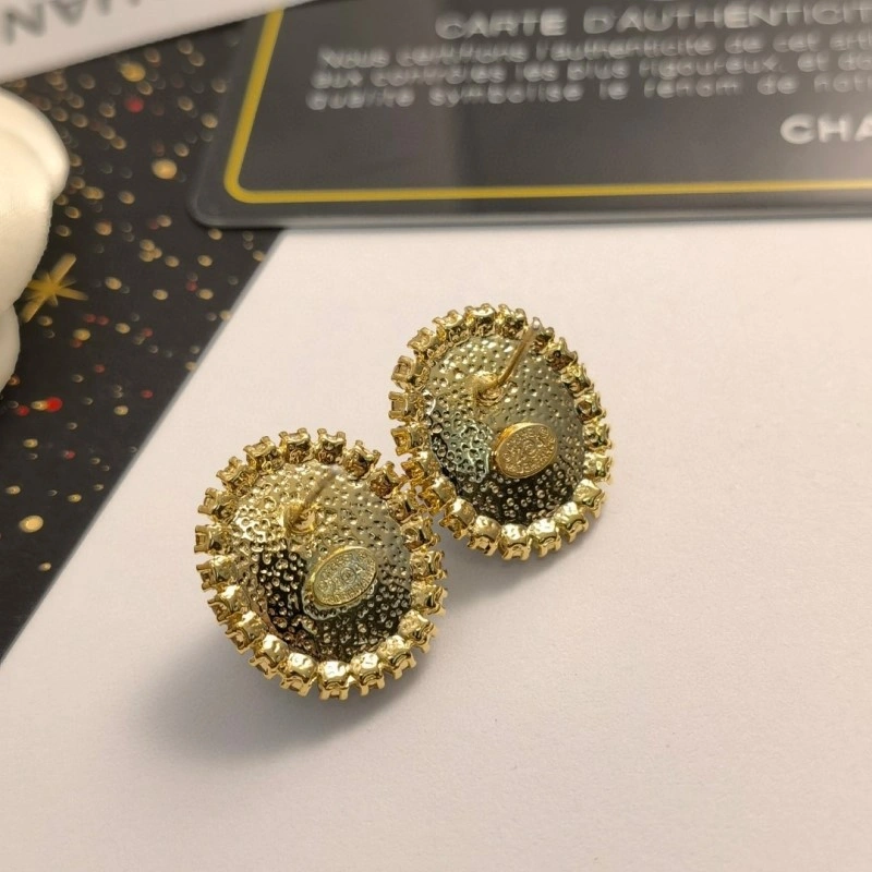 Chanel Earrings Bold 219294