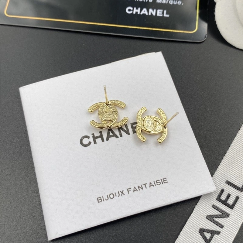 Comfortable Chanel Earrings 219299