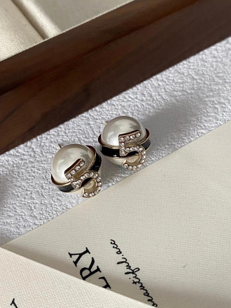 Chanel Earrings EasyMatch 219285