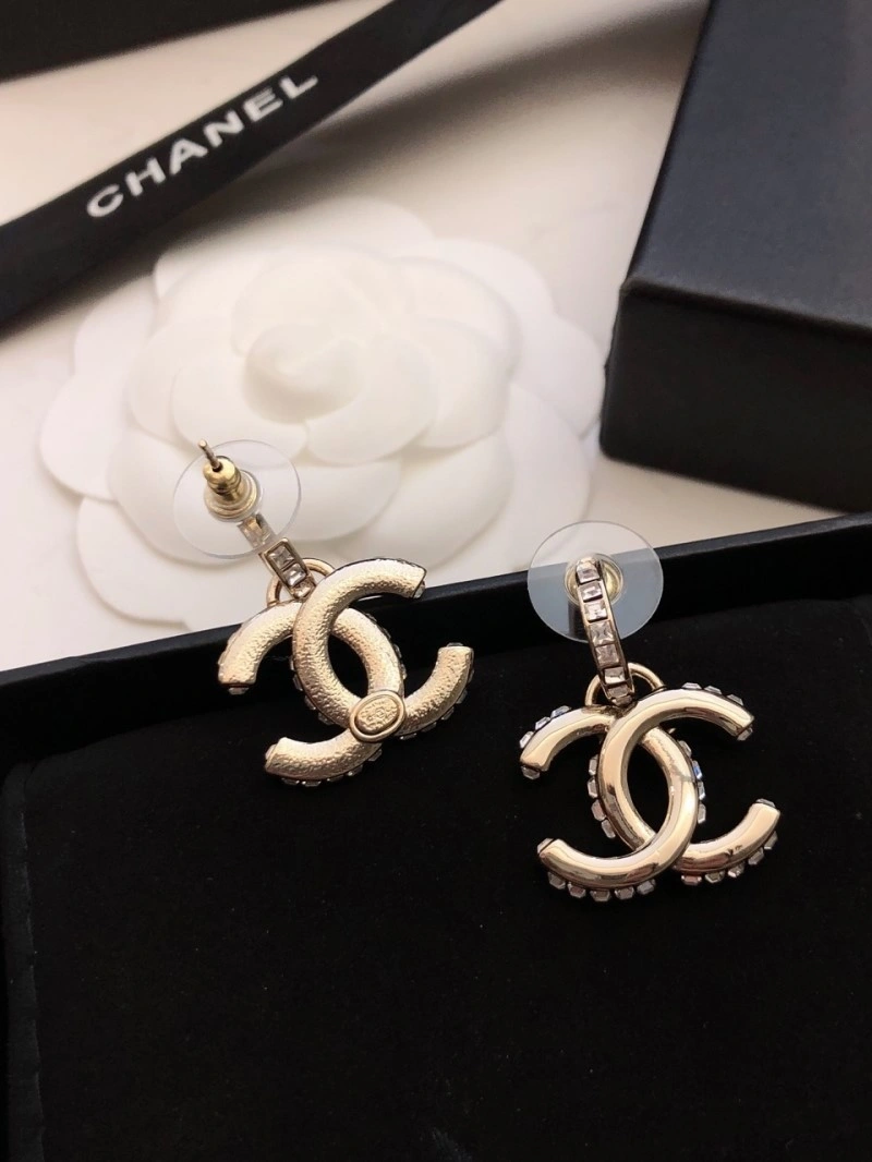 Supportive Chanel Earrings 219274