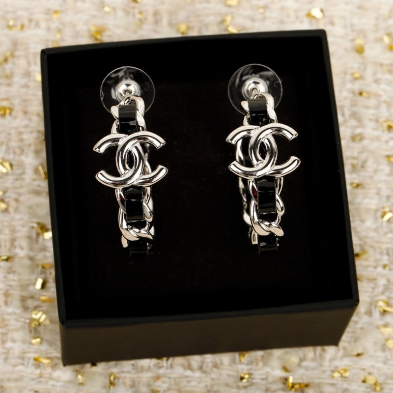 Chanel Earrings Compact 219263