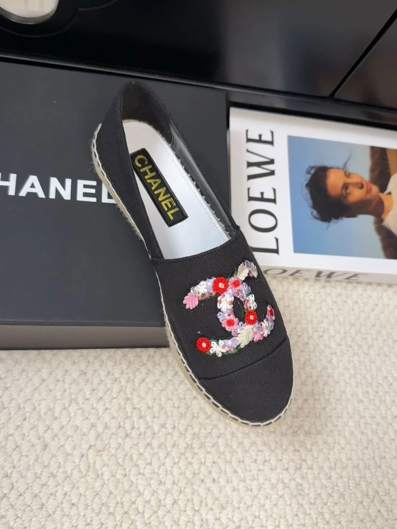 Bold Chanel Fishermans Shoes 19484