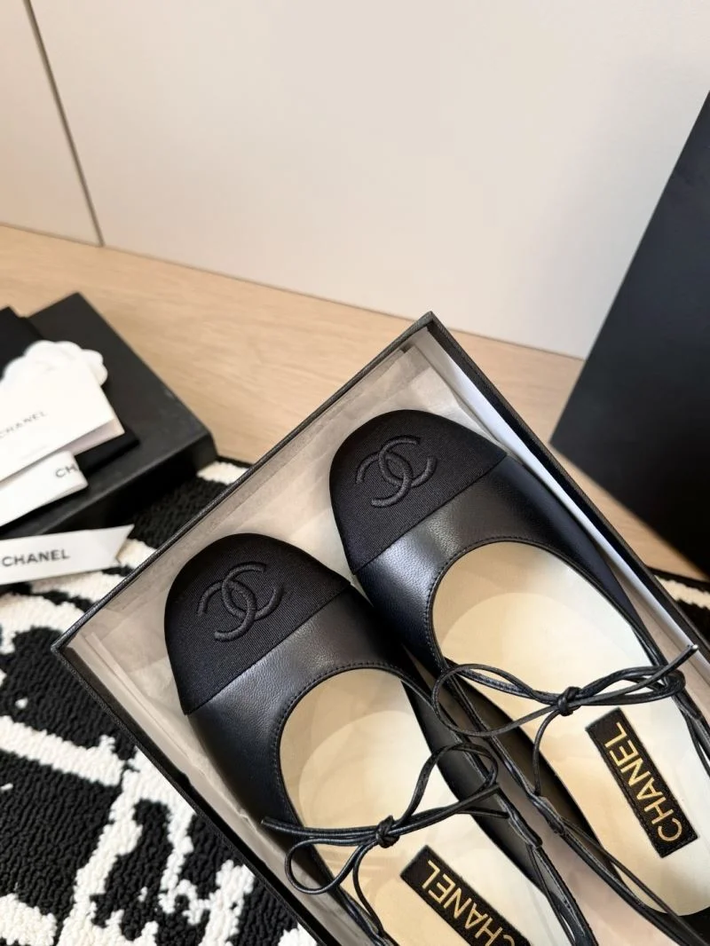 Chanel Flat Shoes Refined 20333