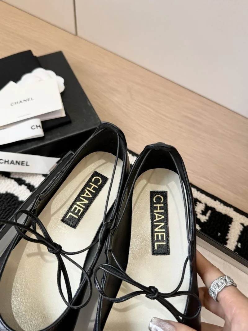 Chanel Flat Shoes Refined 20333